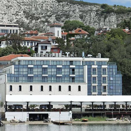 Antik Apartments Baltjik Exteriör bild